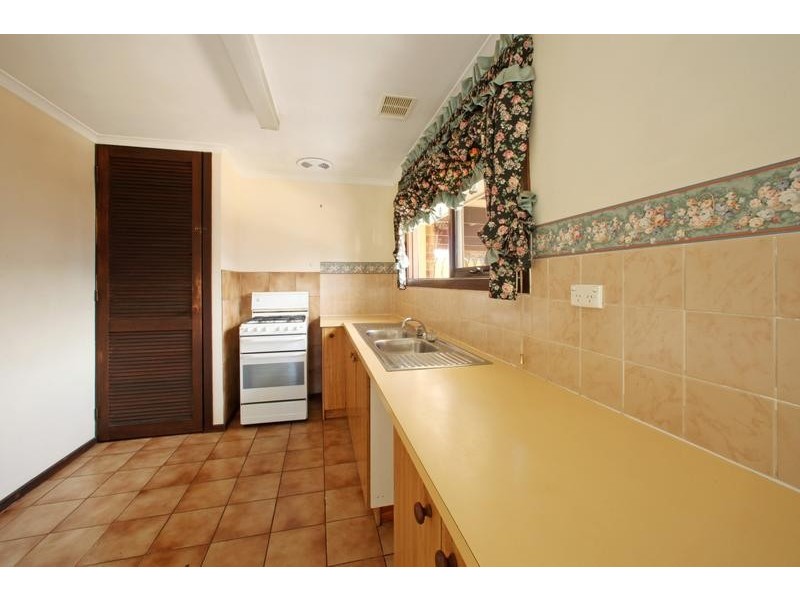 52 Willow Avenue, Rowville VIC 3178