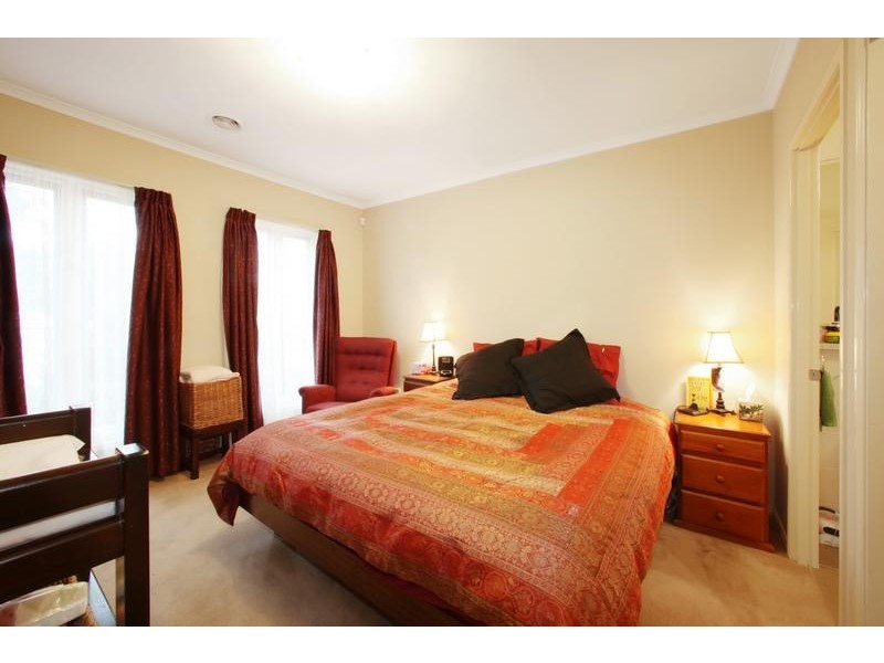 16 Ellendale Street, Rowville VIC 3178