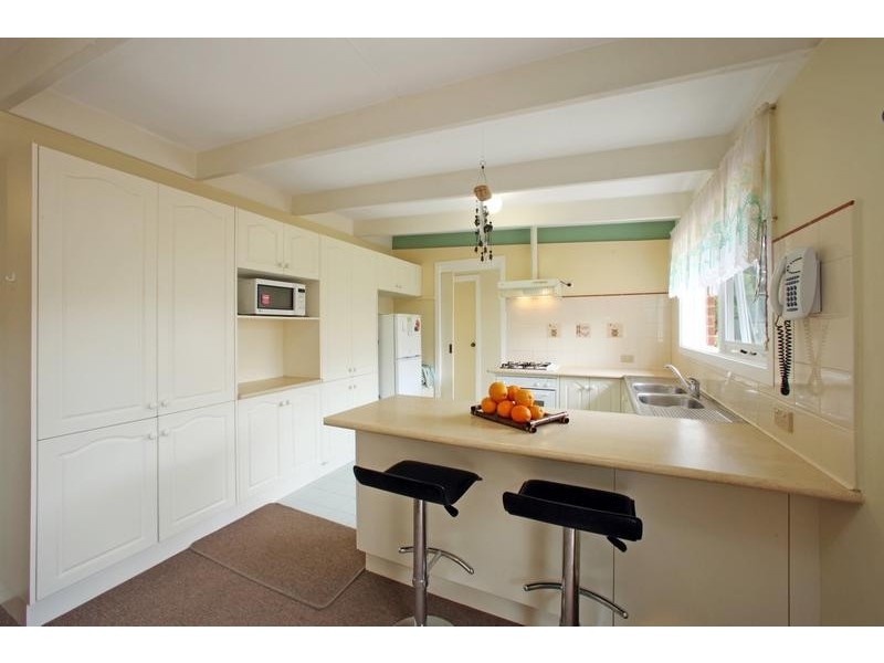 271 Dandelion Drive, Rowville VIC 3178