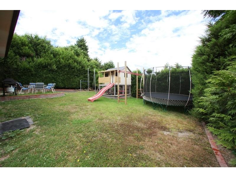 3 Auriol Court, Ferntree Gully VIC 3156