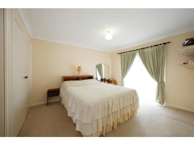 12 Weeks Close, Rowville VIC 3178