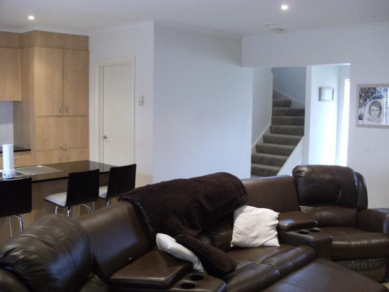 119 Sovereign Manors Crescent, Rowville VIC 3178