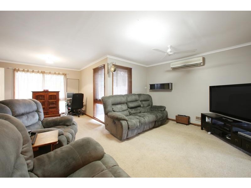 39 Trefoil Street, Ferntree Gully VIC 3156