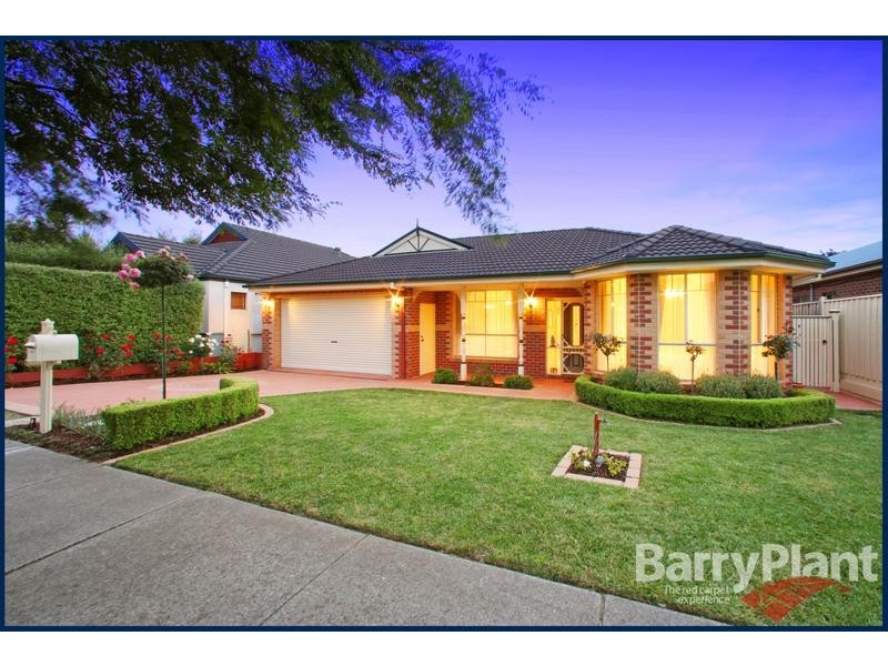 9 Lexington Close, Rowville VIC 3178