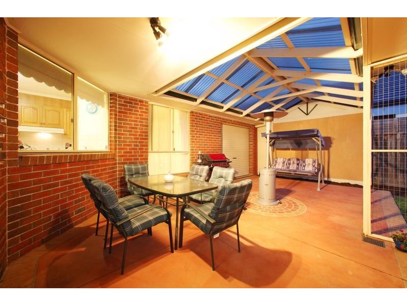 9 Lexington Close, Rowville VIC 3178