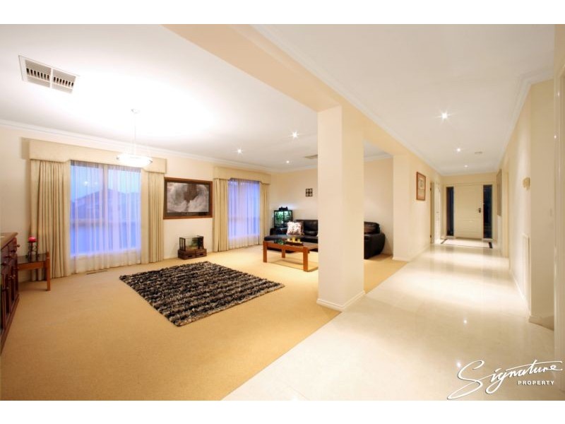 6 Nocera Place, Rowville VIC 3178