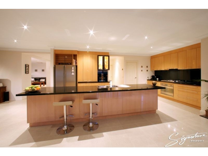 6 Nocera Place, Rowville VIC 3178