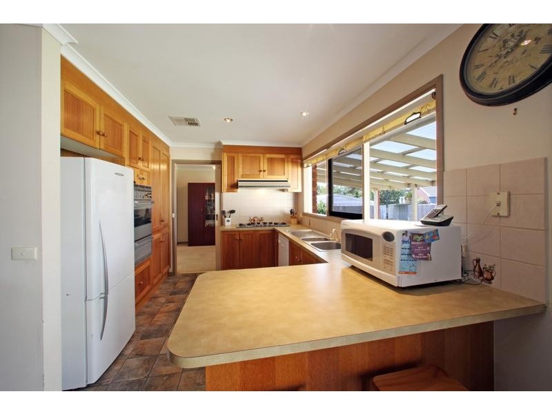 67 Bridgewater Way, Rowville VIC 3178