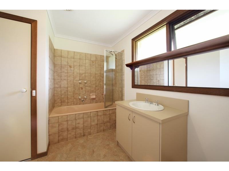 20 Second Avenue, Rowville VIC 3178