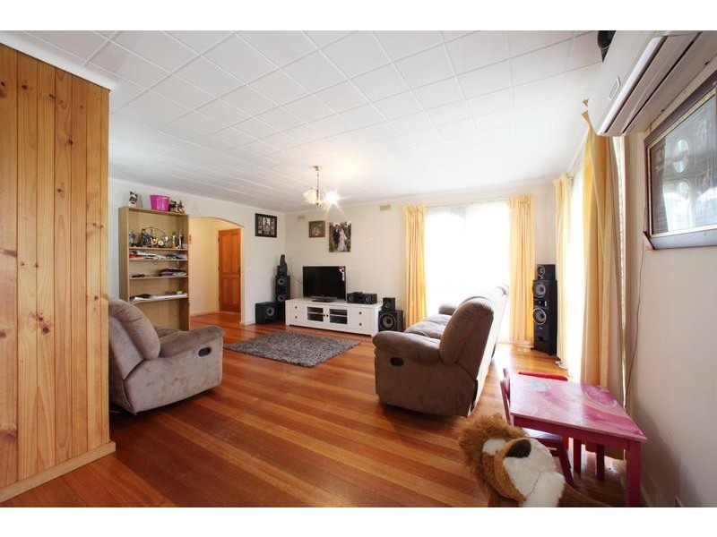 10A Flower Street, Ferntree Gully VIC 3156