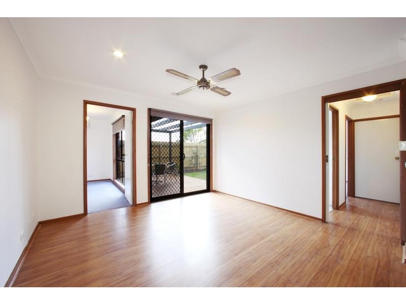 1/24 Burchall Crescent, Rowville VIC 3178