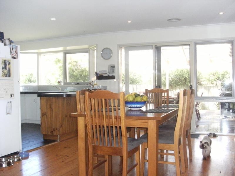 13 Bianca Court, Rowville VIC 3178