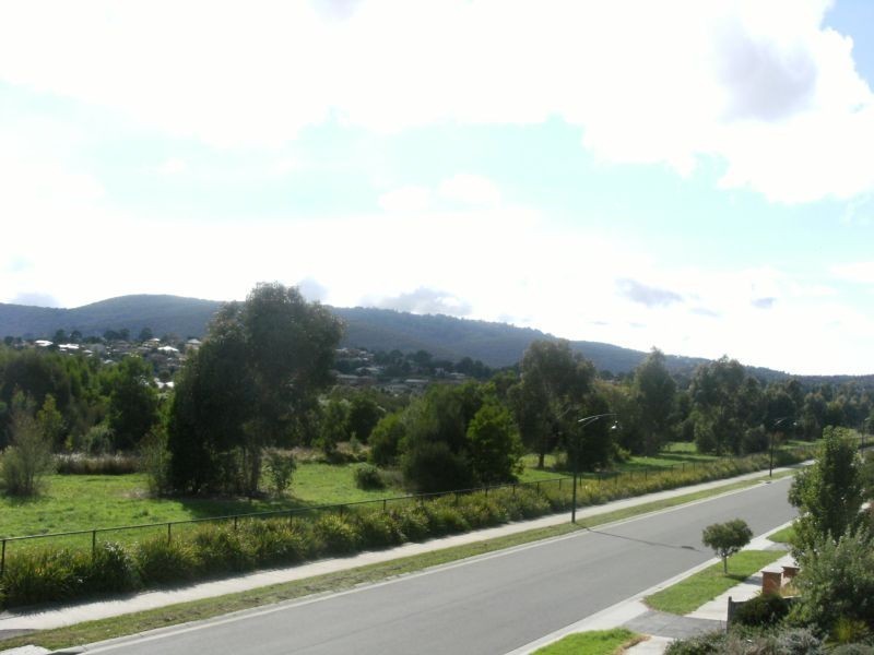 49 Jubilee Drive, Rowville VIC 3178