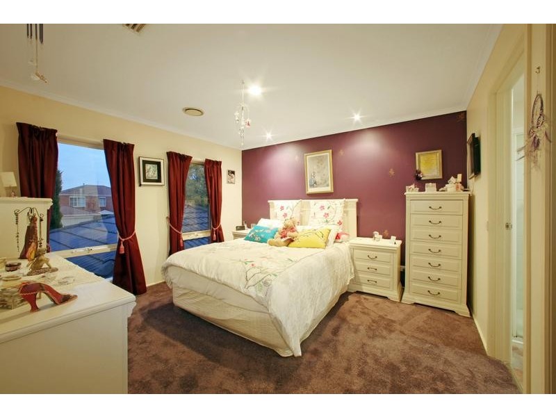 185 Karoo Road, Rowville VIC 3178