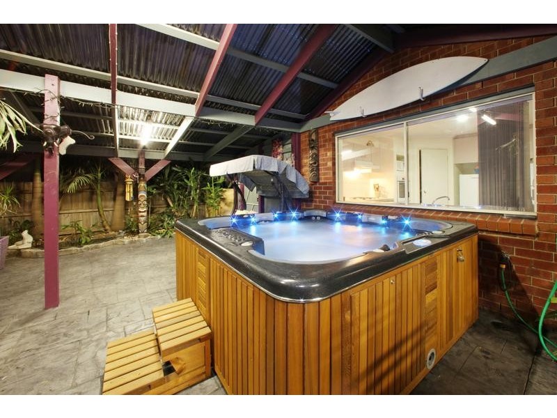 185 Karoo Road, Rowville VIC 3178