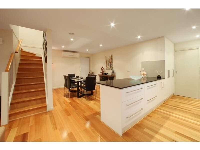 1/7 Valetta Crescent, Knoxfield VIC 3180