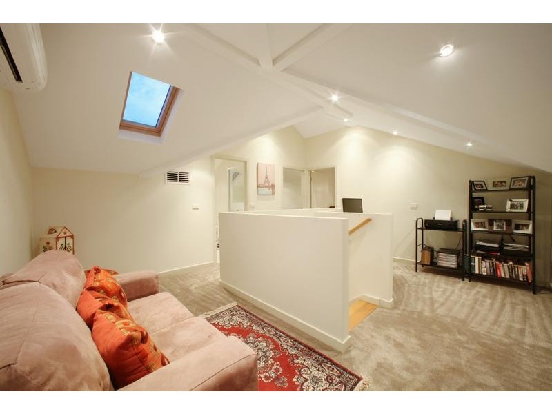 1/7 Valetta Crescent, Knoxfield VIC 3180