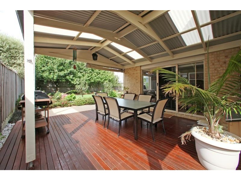 10 Monbulk Crescent, Rowville VIC 3178