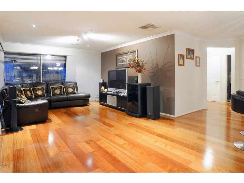 5 Bailey James Court, Rowville VIC 3178