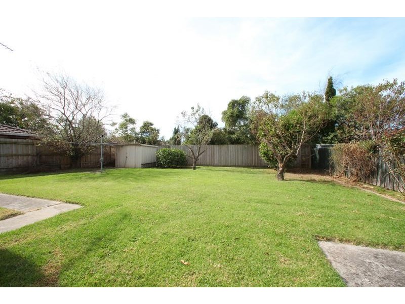 26 Bellfield Drive, Lysterfield VIC 3156