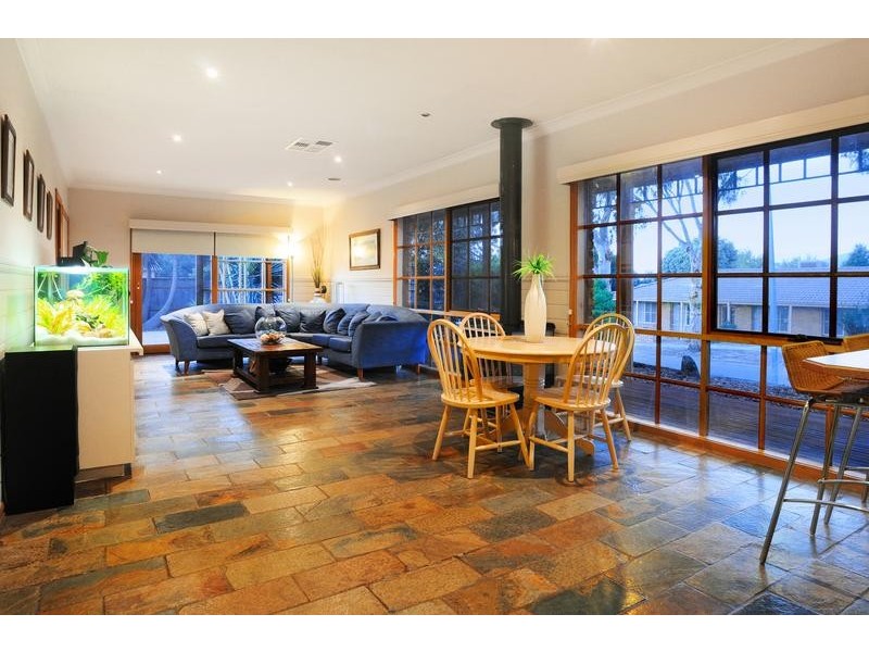 12 Vue Court, Rowville VIC 3178