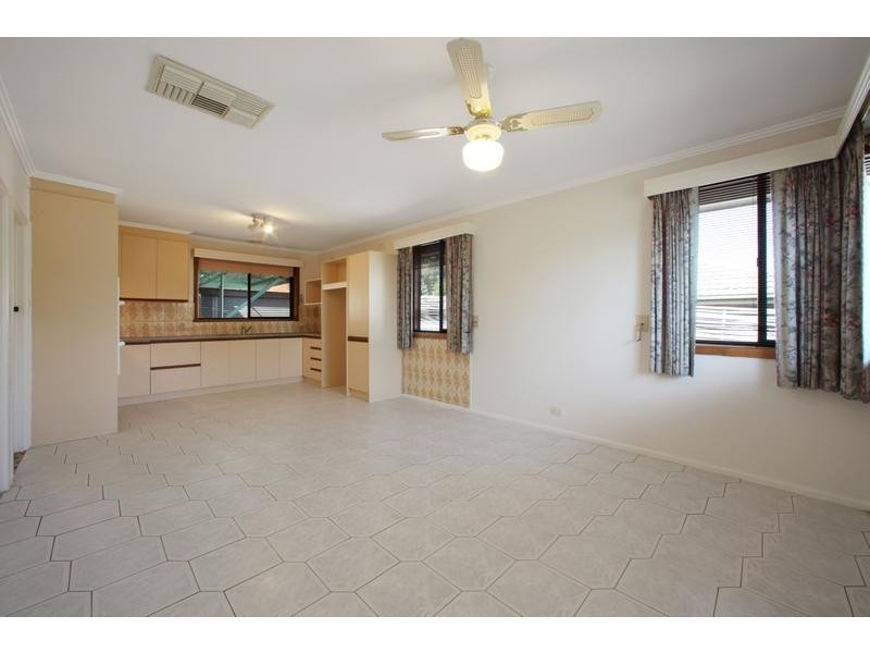 90 Forest Road, Ferntree Gully VIC 3156