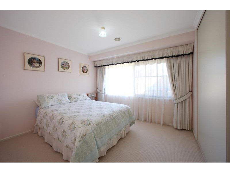 30 Fernlea Avenue, Rowville VIC 3178