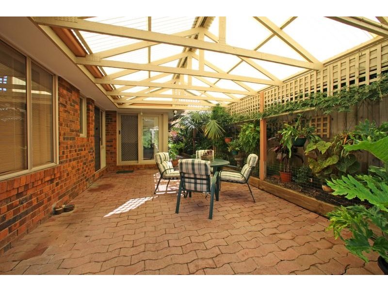 30 Fernlea Avenue, Rowville VIC 3178