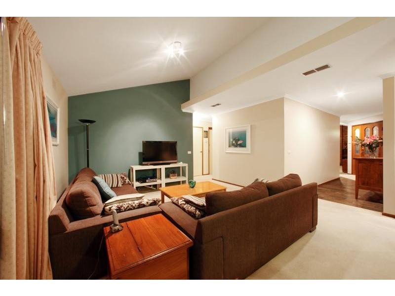 62 Taylors Lane, Rowville VIC 3178