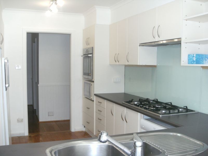 30 Merricks Close, Ferntree Gully VIC 3156