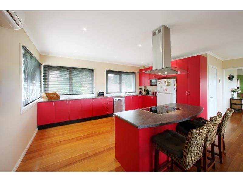 3 Allora Avenue, Ferntree Gully VIC 3156