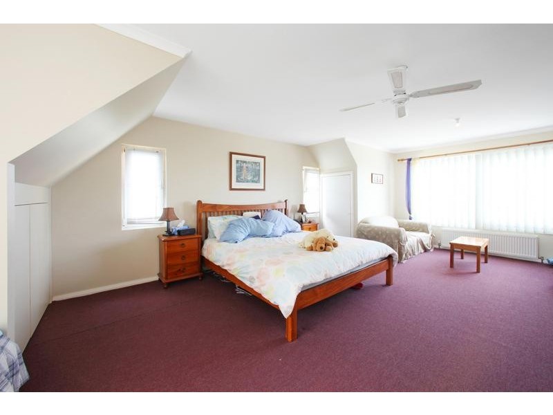 3 Allora Avenue, Ferntree Gully VIC 3156