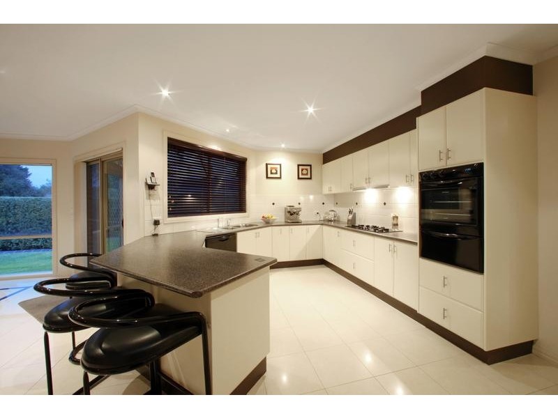 26 Rutherglen Court, Rowville VIC 3178