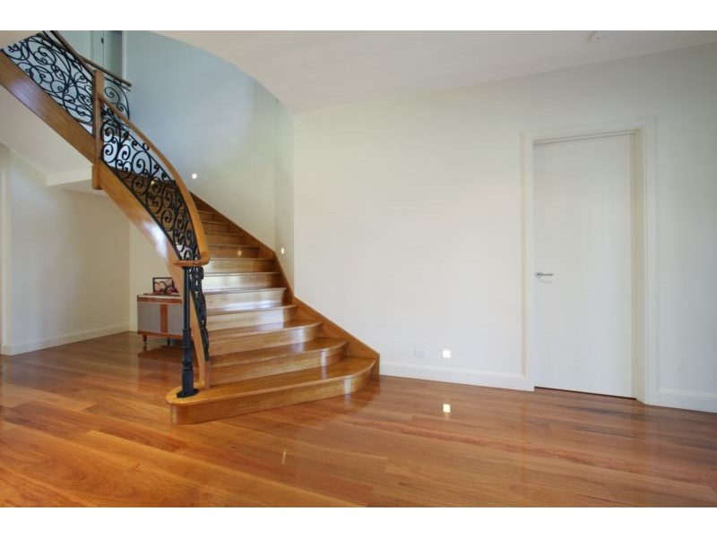 9 McKay Road, Rowville VIC 3178