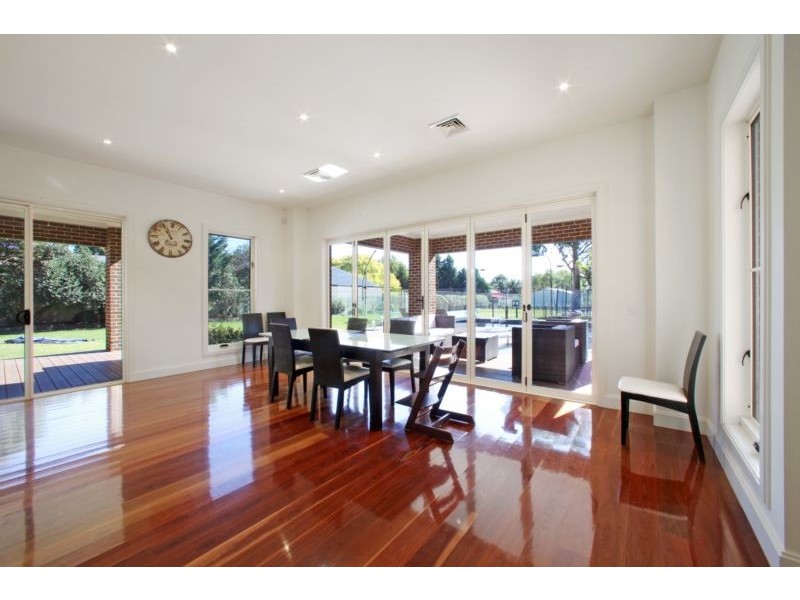 9 McKay Road, Rowville VIC 3178