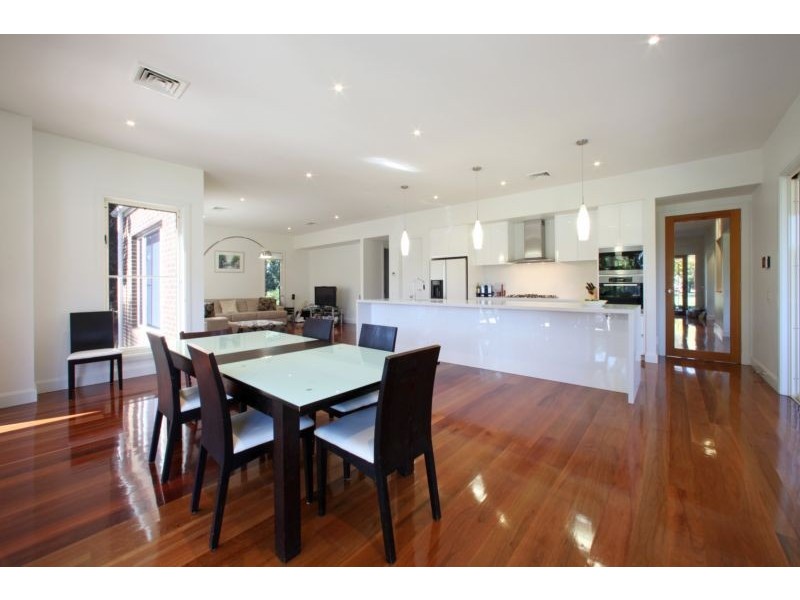 9 McKay Road, Rowville VIC 3178