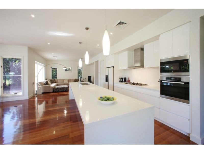 9 McKay Road, Rowville VIC 3178