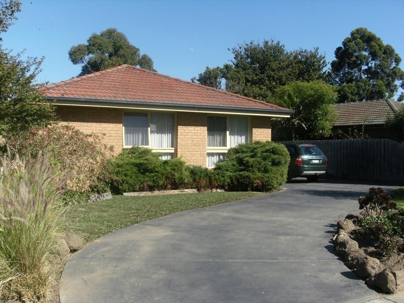 64 Windermere Drive, Ferntree Gully VIC 3156