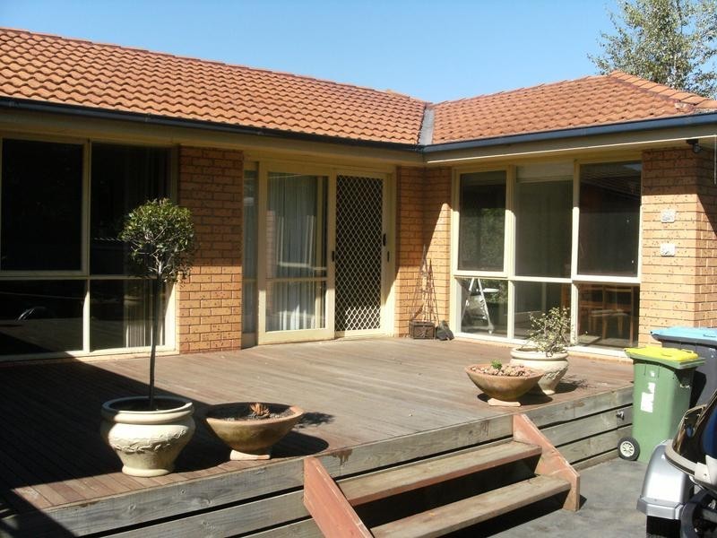 64 Windermere Drive, Ferntree Gully VIC 3156
