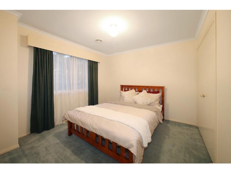 4 Jenna Court, Rowville VIC 3178