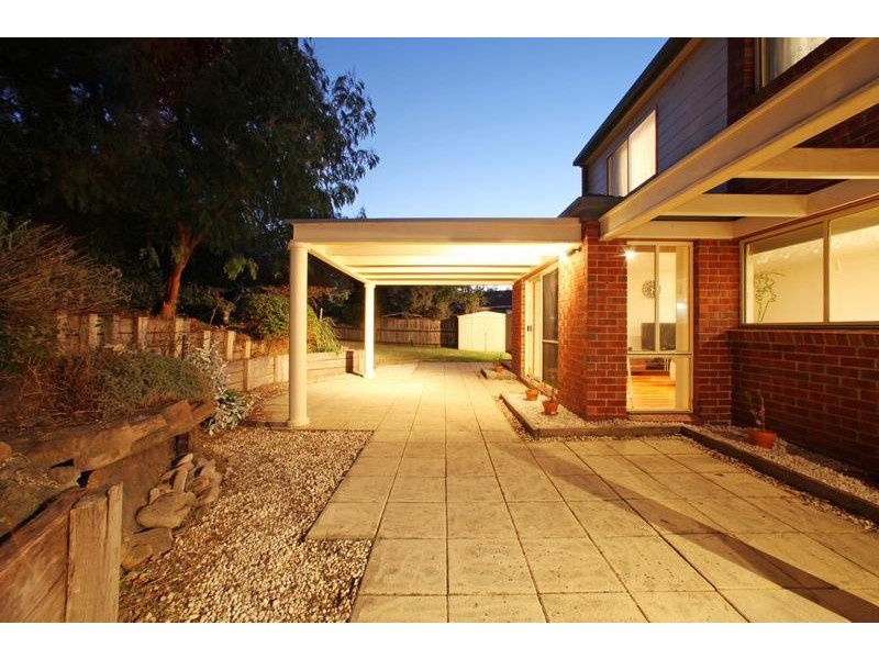 4 Jenna Court, Rowville VIC 3178