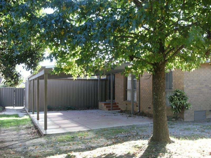 50 Goulburn Drive, Rowville VIC 3178