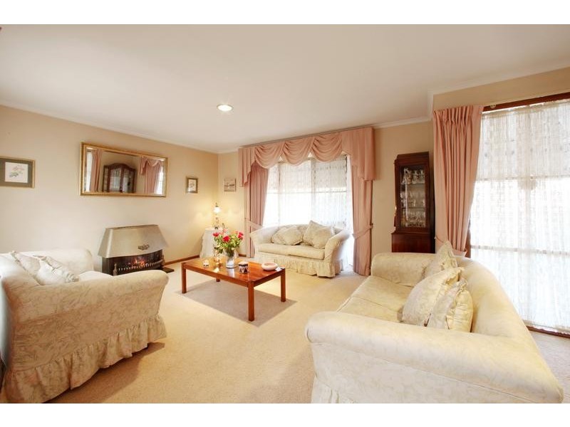 10 Kempston Court, Rowville VIC 3178