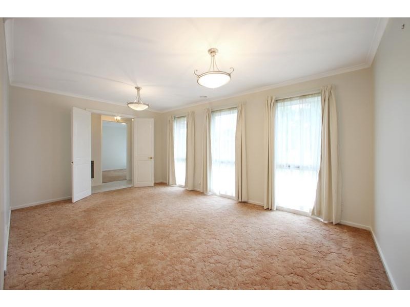 59 Sullivan Avenue, Lysterfield VIC 3156