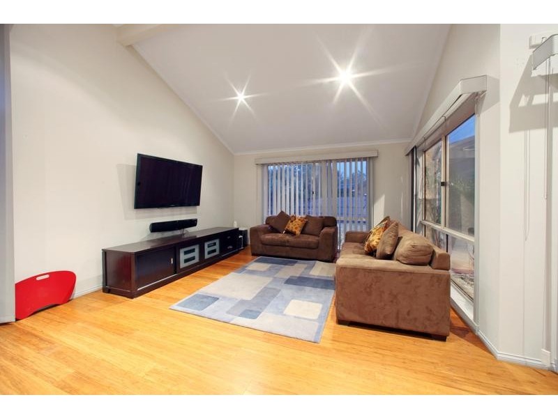7 Emperor Place, Rowville VIC 3178
