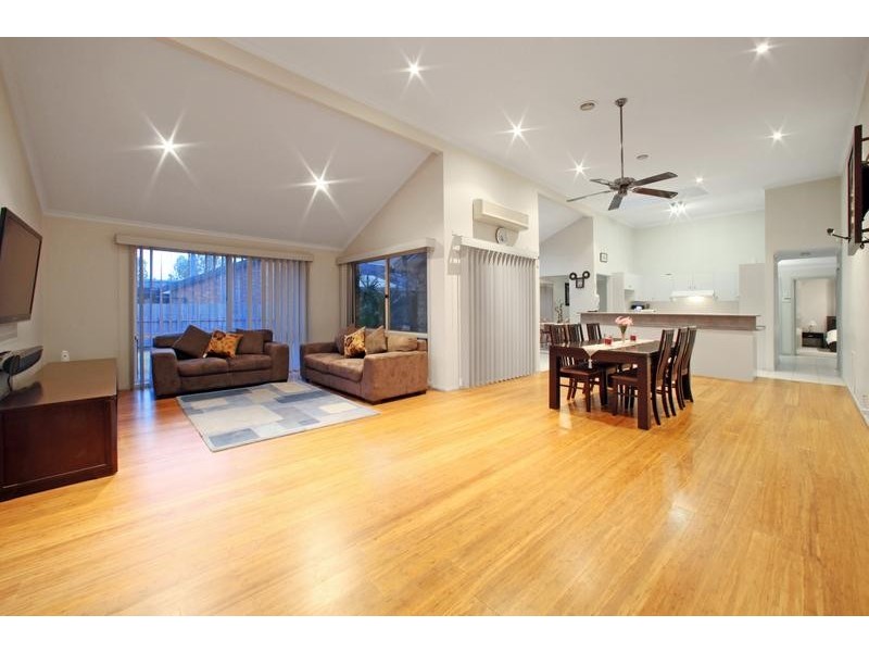 7 Emperor Place, Rowville VIC 3178