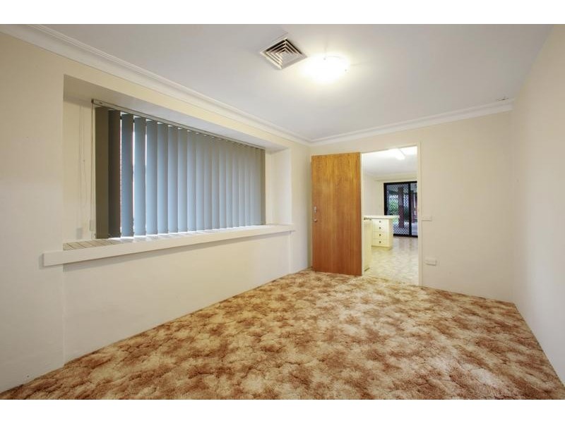 17 Burchall Crescent, Rowville VIC 3178