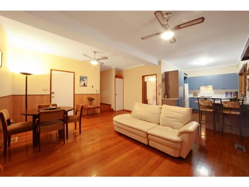 1 Edsall Close, Rowville VIC 3178