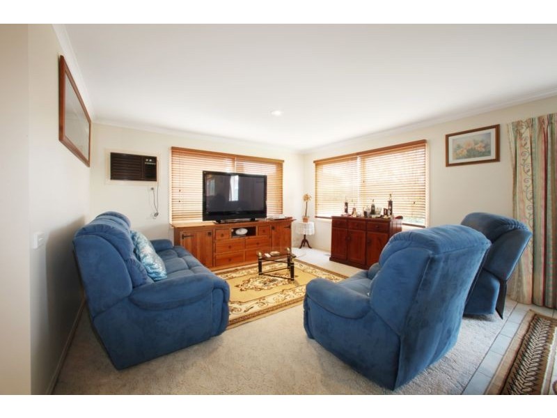 34 Quail Way, Rowville VIC 3178