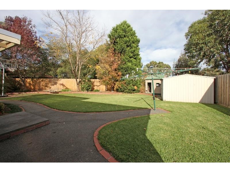 63 Airedale Way, Rowville VIC 3178